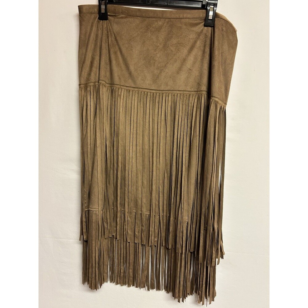Chicos 2.5 US 14 Skirt Brown Fringe Faux Suede NWT Western Boho